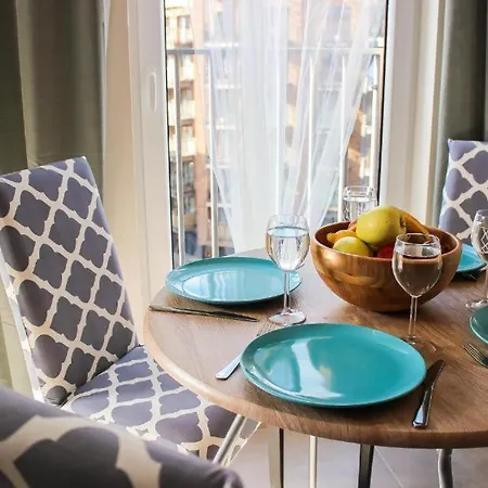 Comfortable And Spacious Apartment- Dmowskiego Street * Wrocław